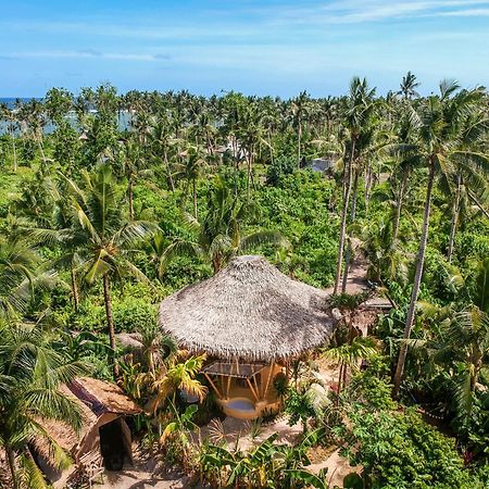 The Bamboo Houses - Tropical Garden & Empty Beach General Luna  Extérieur photo