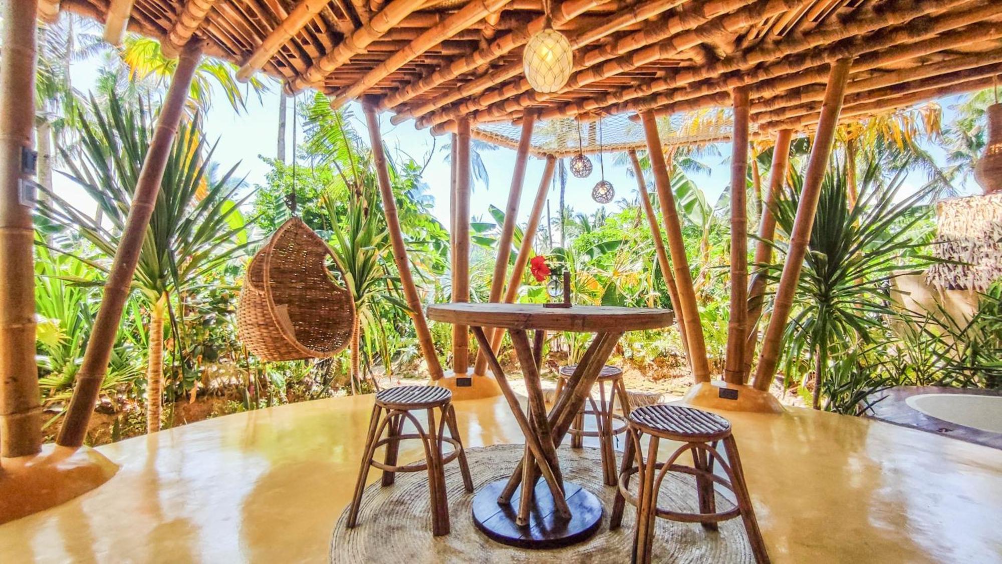 The Bamboo Houses - Tropical Garden & Empty Beach General Luna  Extérieur photo