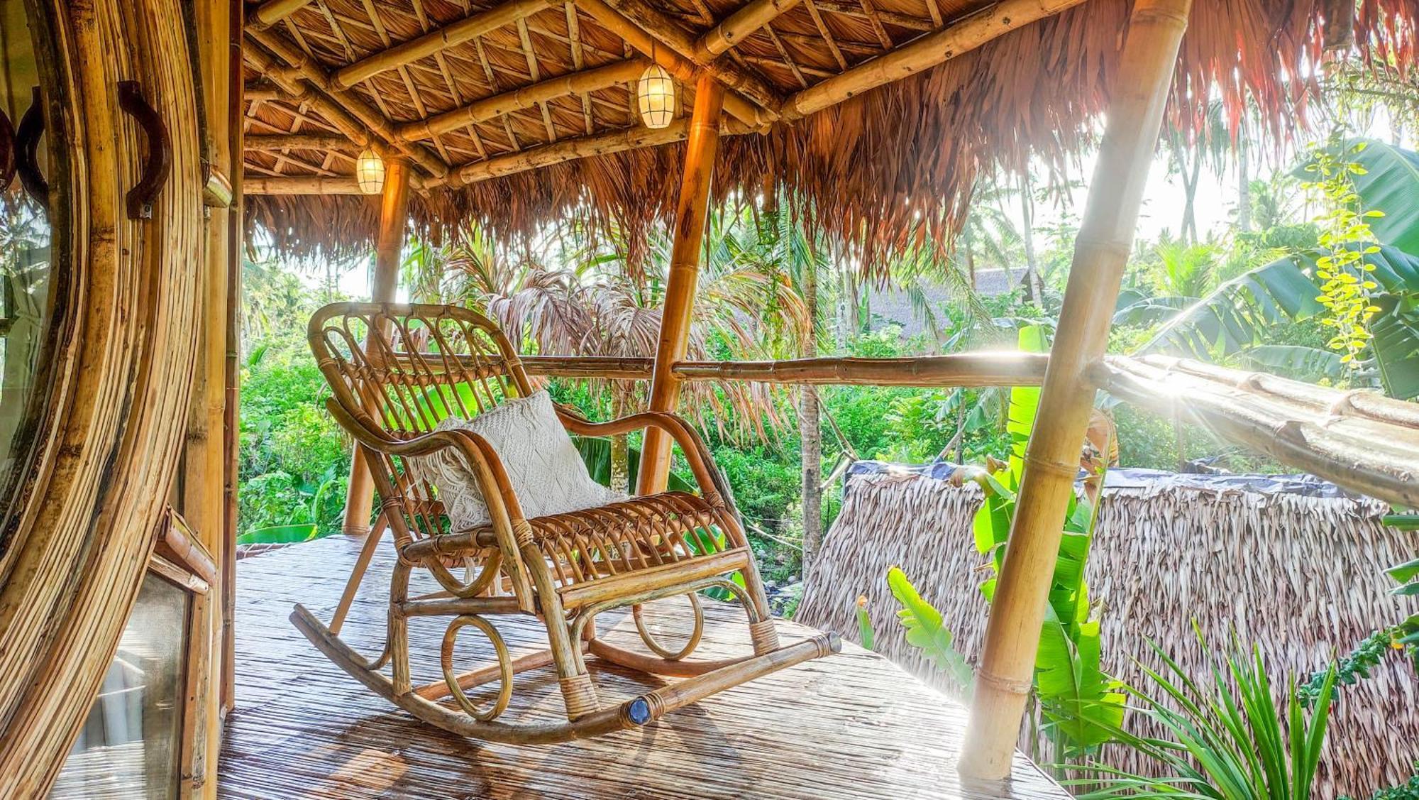 The Bamboo Houses - Tropical Garden & Empty Beach General Luna  Extérieur photo
